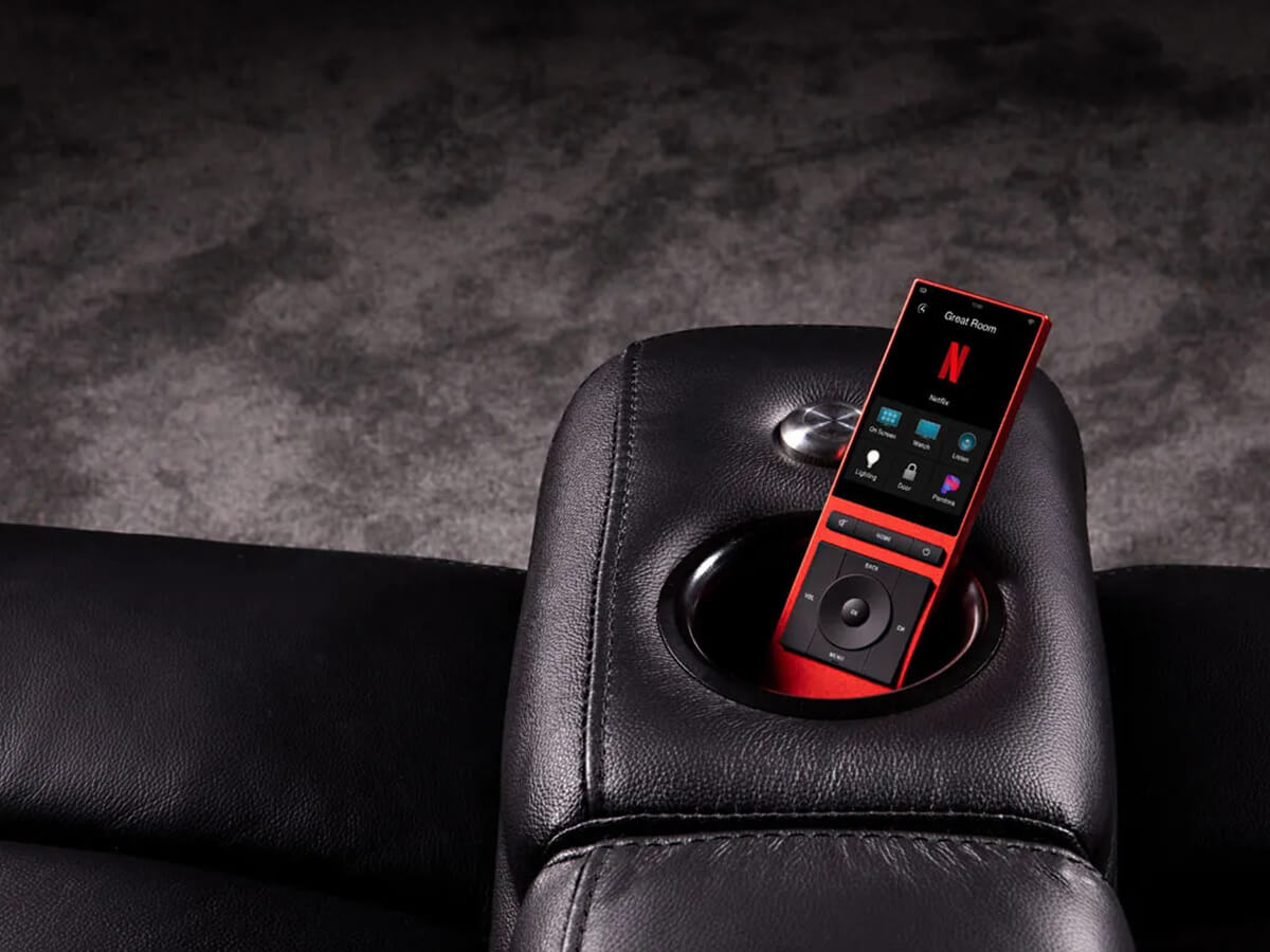 The-Future-of-AI-and-Voice-Control-in-Home-Theatres